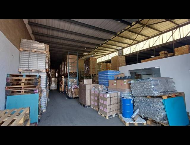 INDUSTRIAL PROPERTY TO RENT IN HENNOPSPARK